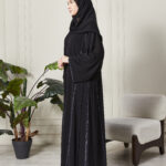 Leyali Dubai | Safir Işıltısı Swarovski İşlemeli Lüks İpek Abaya & Şal Takımı